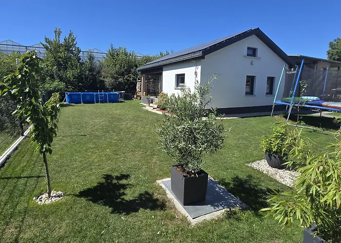 Haus Dresden, Pool, Garten, Terrasse, Familienfreundlich *