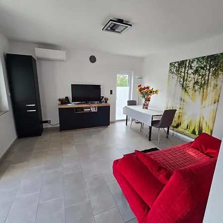 Haus Dresden, Pool, Garten, Terrasse, Familienfreundlich Δρέσδη